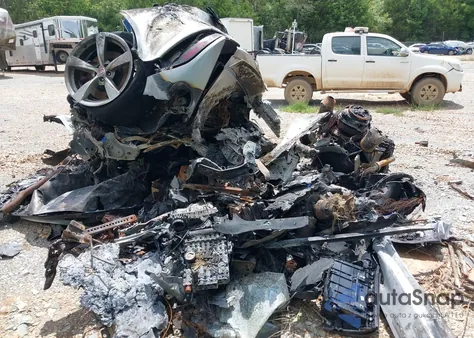 2019 Jaguar F-Type R z USA, uszkodzony, nr VIN SAJD55EE4KCK58142